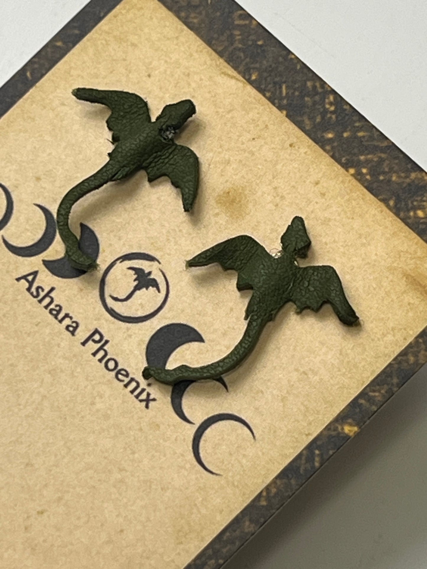 Thornewood Earth Dragon Stud Earrings