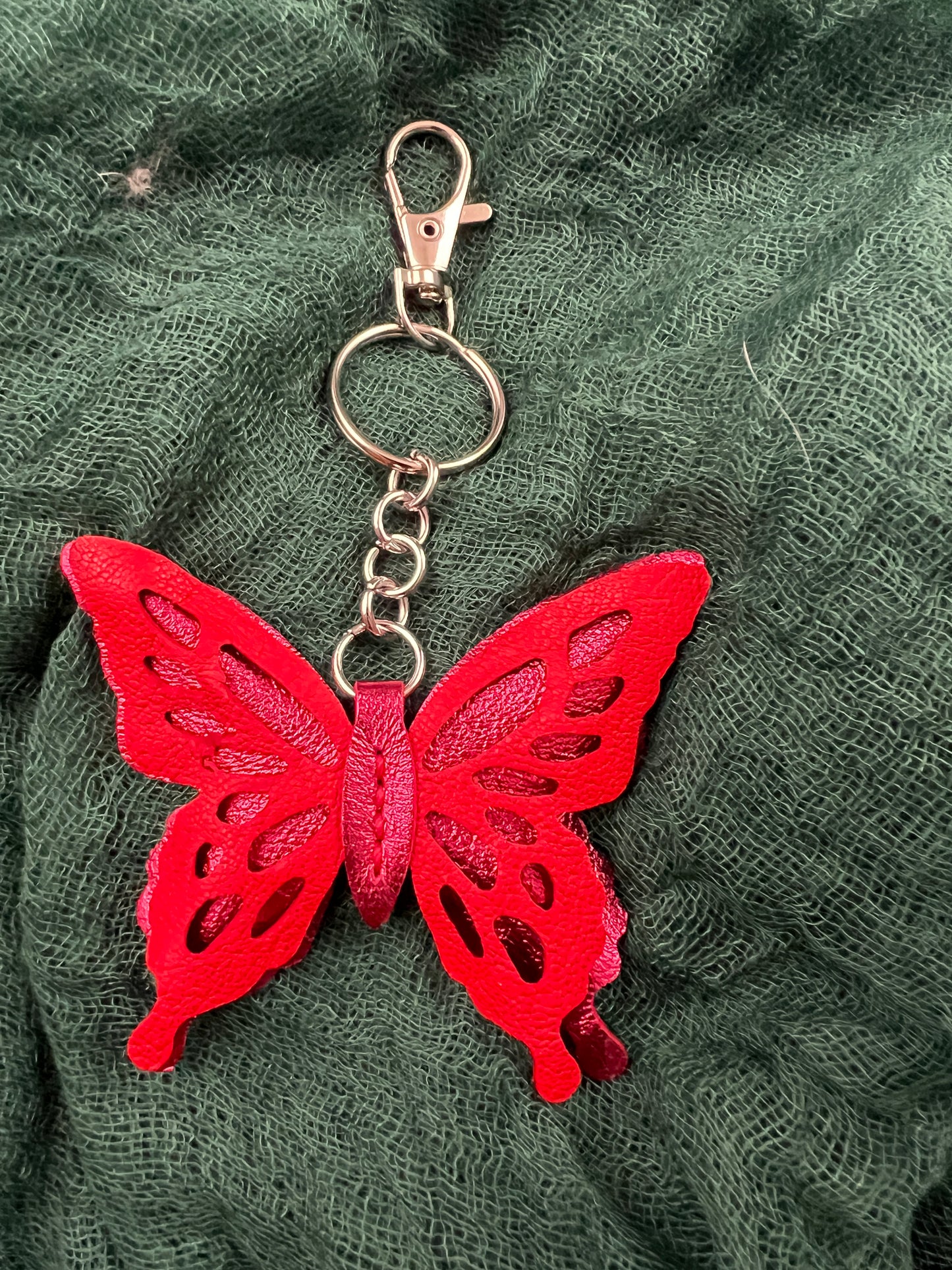 Aethera Vaeli Keychain | Entry No. 2064