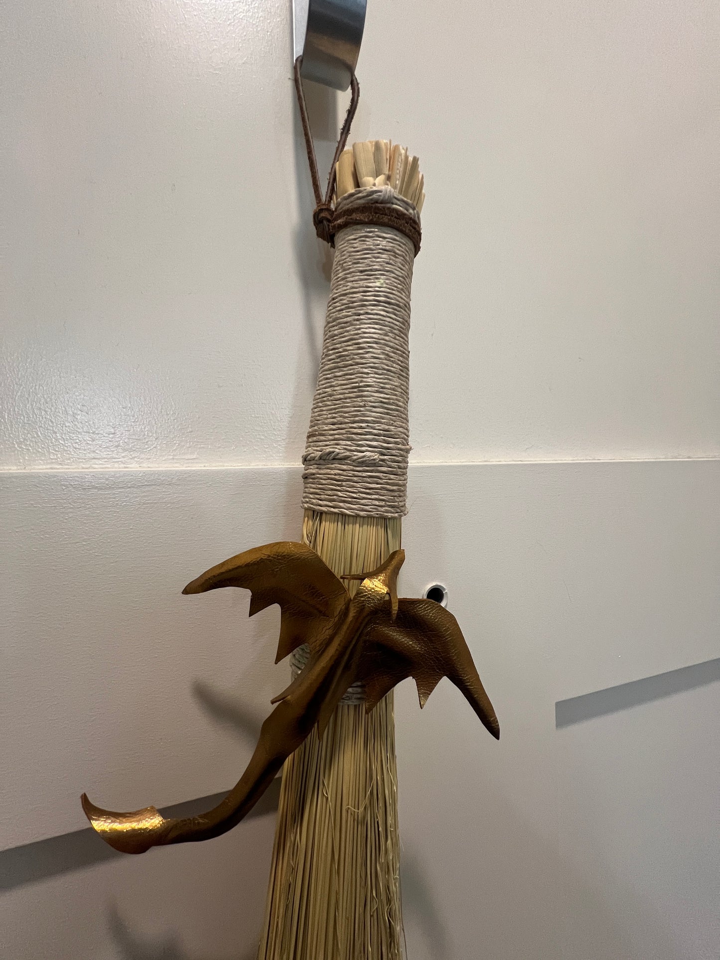 Golden Dragon Energy Sweep – 25" Grand Edition